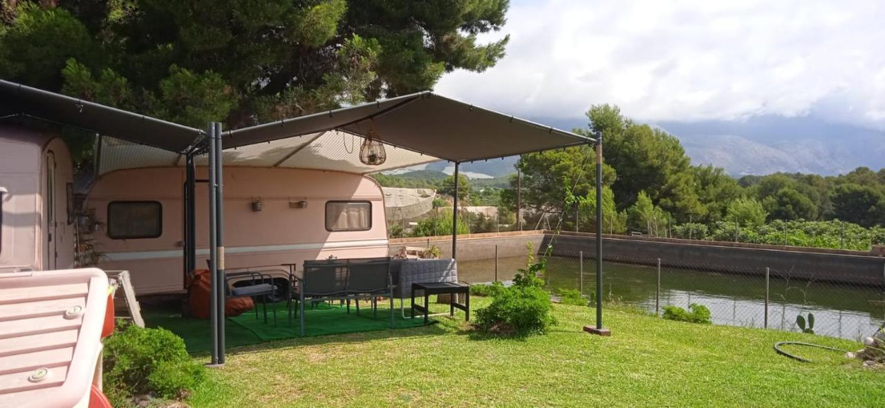 La Nucía Caravana- Glamping Casa Tortuga מראה חיצוני תמונה
