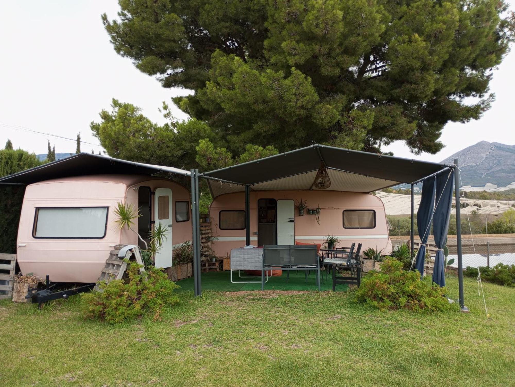 La Nucía Caravana- Glamping Casa Tortuga מראה חיצוני תמונה
